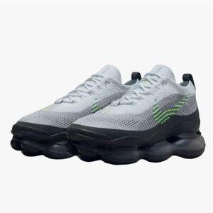 Nike Mens Air Max Scorpion Fk Running Shoe

WOLF GREY/VOLT-WOLF DK SMOKE GREY